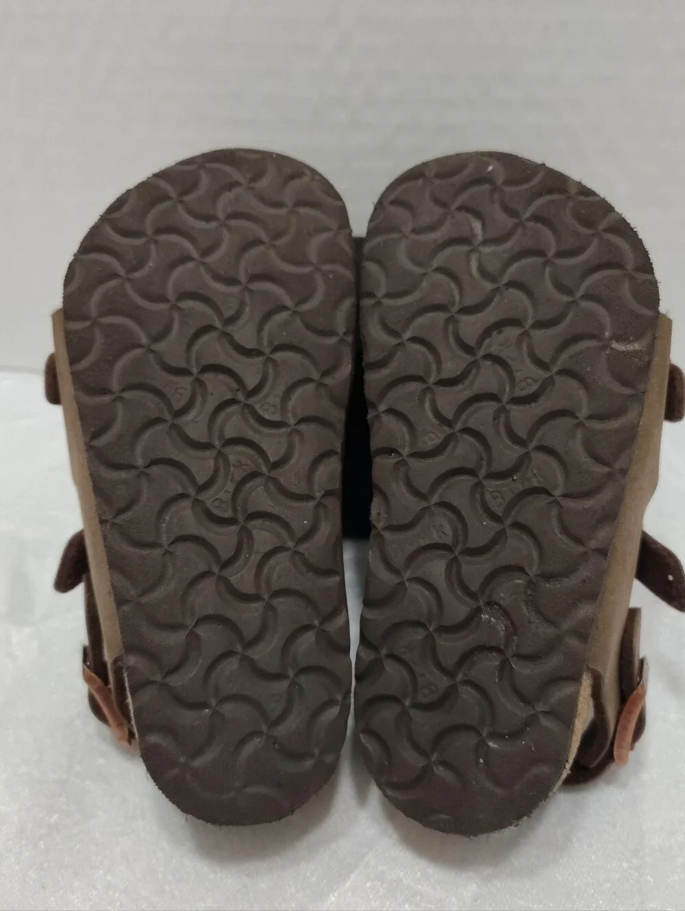 Birkenstock Roma Kids, Size # 6 US - 24 EU